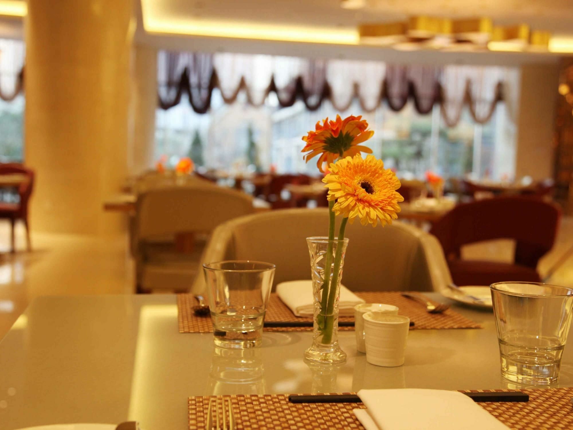 Pullman Linyi Lushang Ngoại thất bức ảnh